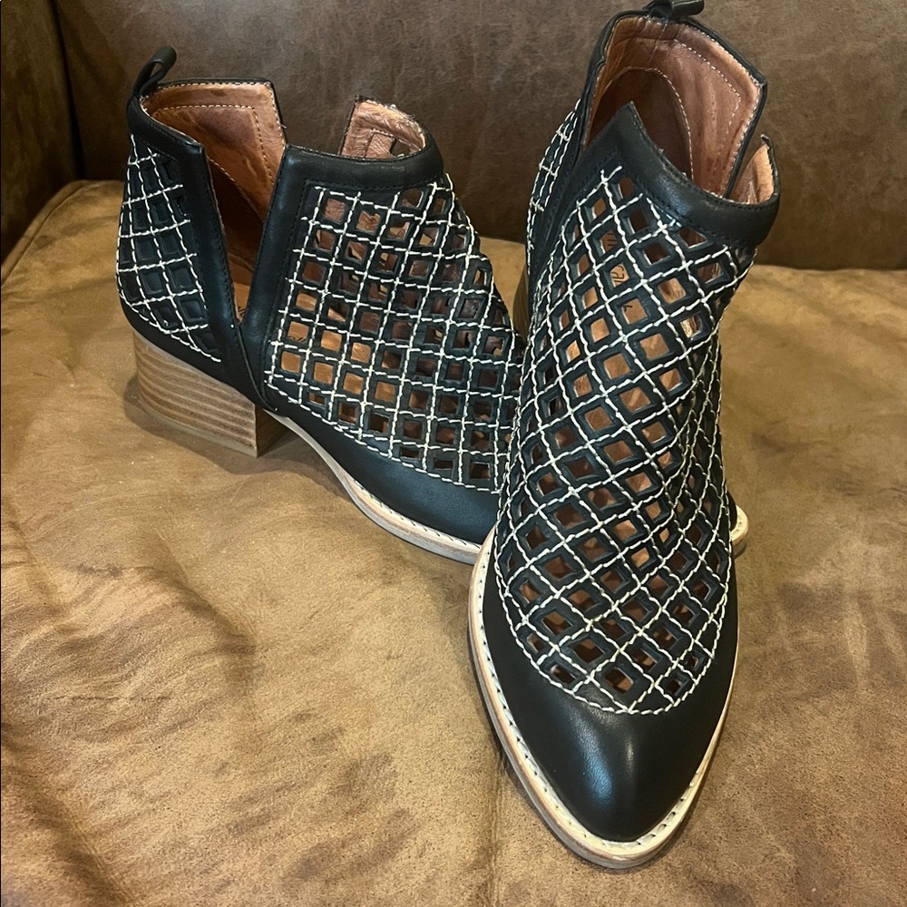Jeffrey Campbell Black Ankle Boots with White Cutout Design
